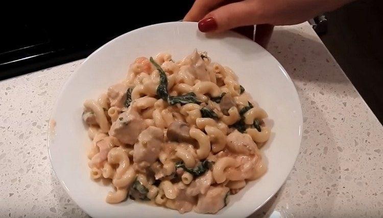 Chicken carbonara is ready!