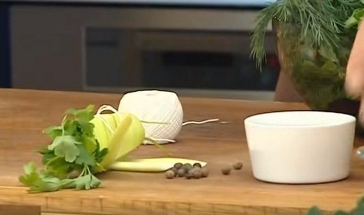 Cooking a garnish bouquet.