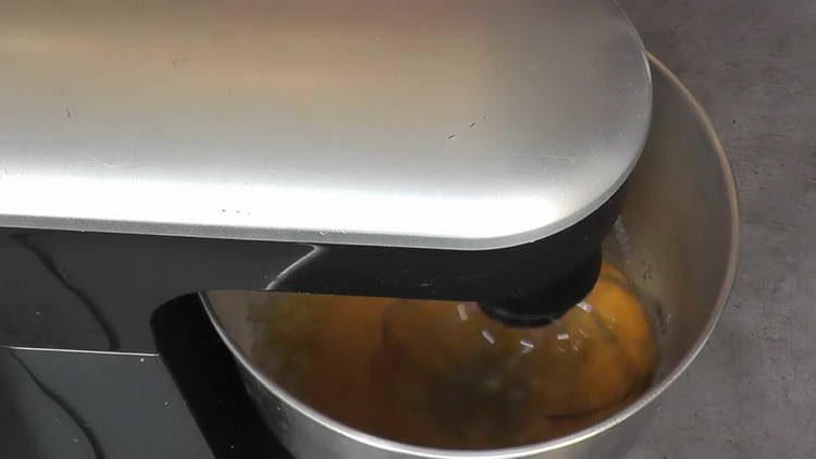 beat eggs at medium speed