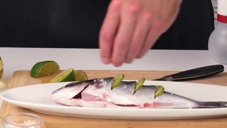 salt and pepper dorado