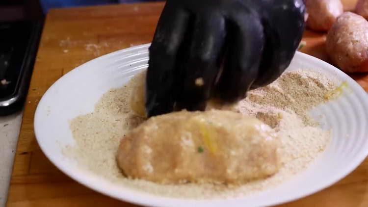 roll breaded cutlets