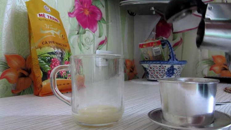 fill the coffee filter with water