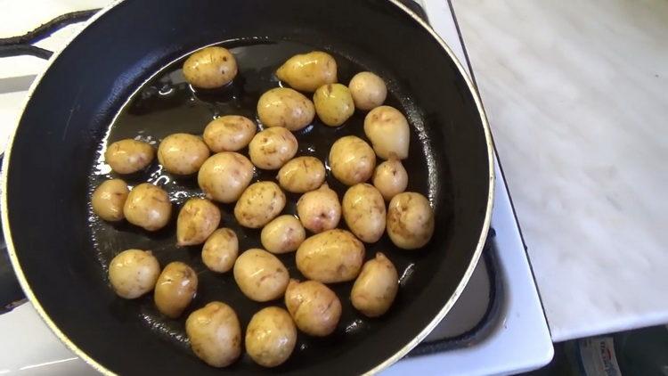 fry potatoes