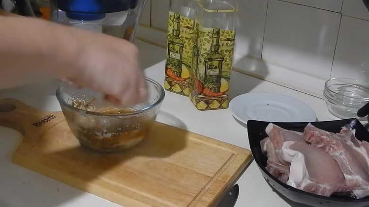 send spices to the onion