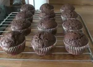 The most delicious recipe chocolate cupcakes from Andy Chef
