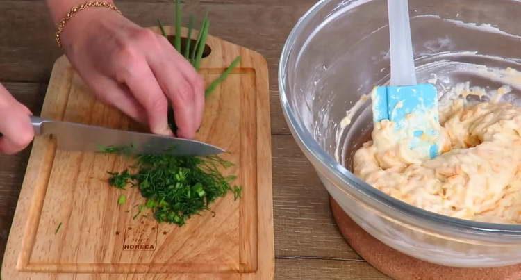 chop green onion and dill