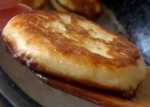 cooking awesome pancakes on yogurt