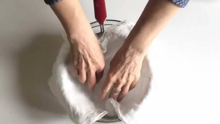 put gauze on a sieve