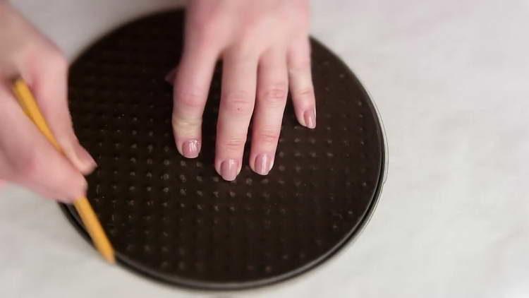 draw a circle on parchment