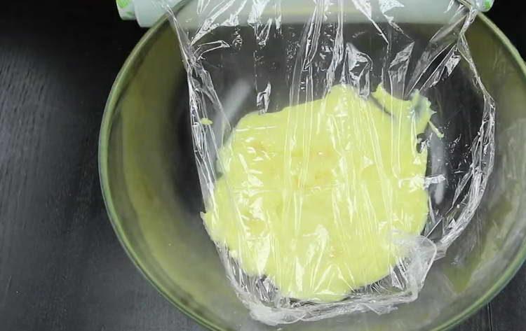 leave the cream to cool