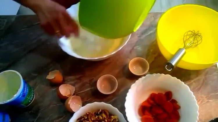 sift the flour into a bowl