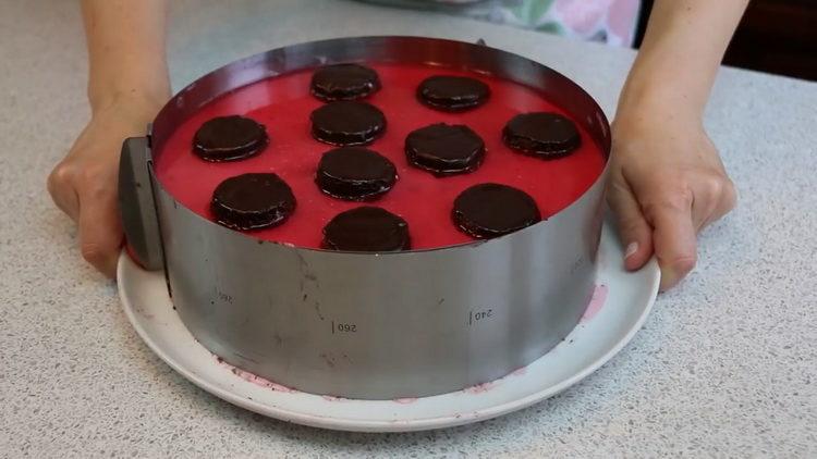 Cake Ladybug step by step recipe with photo