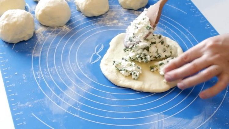put the filling on the dough