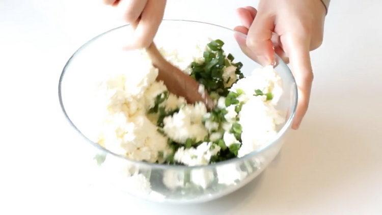 mix the ingredients for the filling
